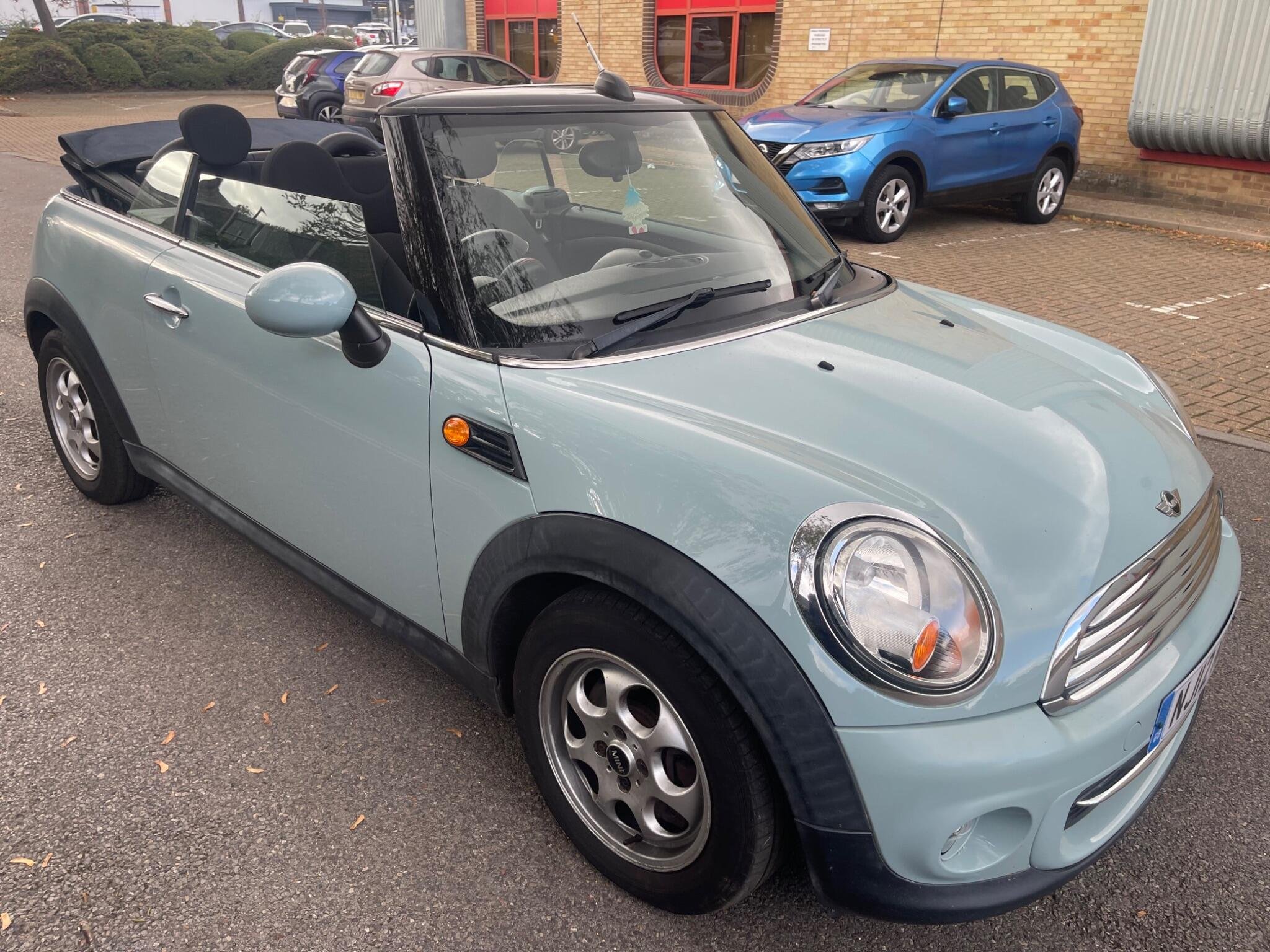 2012 Mini Convertible